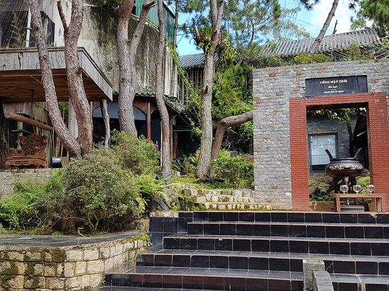 XQ Da Lat Art House